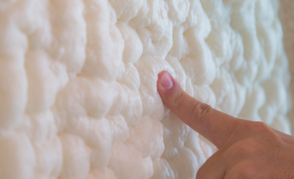 劣化が少ない断熱材